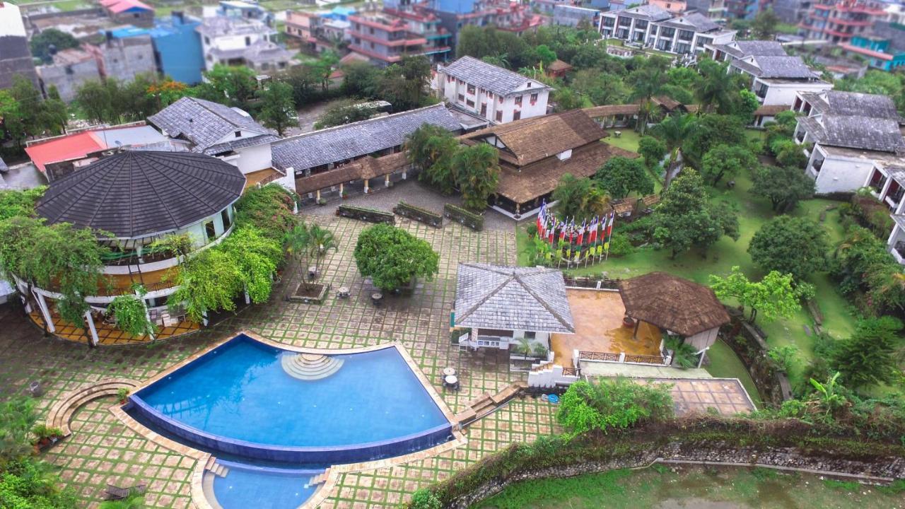 Shangri-La Village Resort, Pokhara Luaran gambar