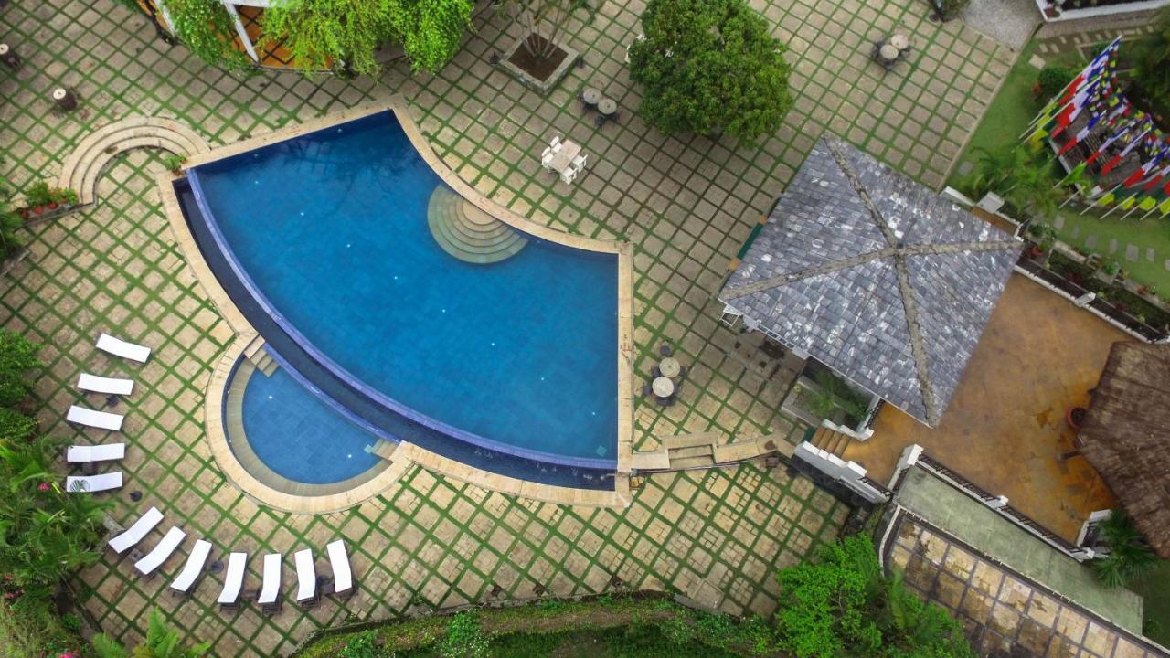 Shangri-La Village Resort, Pokhara Luaran gambar