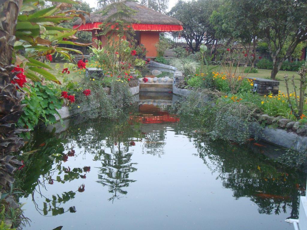 Shangri-La Village Resort, Pokhara Luaran gambar