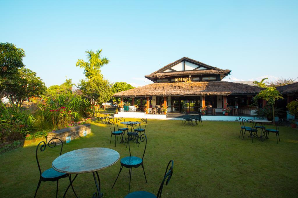 Shangri-La Village Resort, Pokhara Luaran gambar