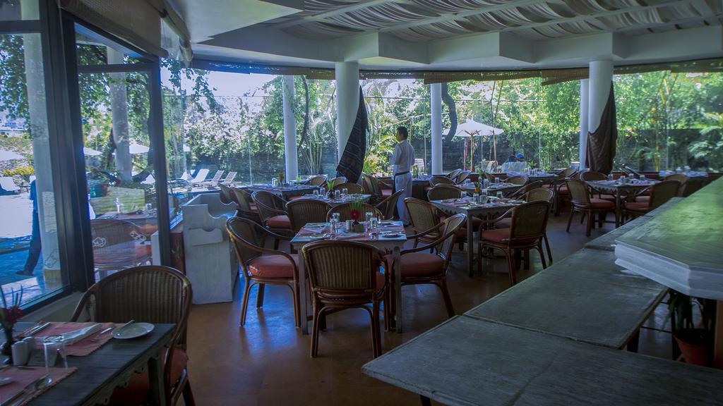 Shangri-La Village Resort, Pokhara Luaran gambar